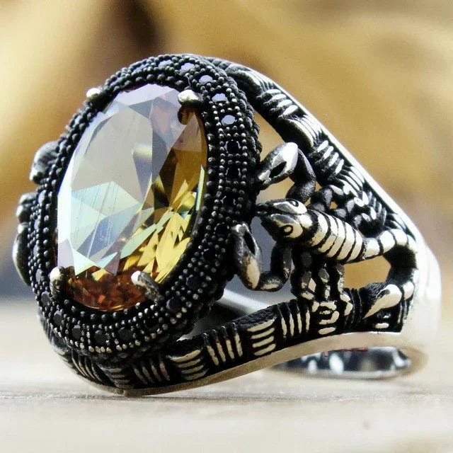 Europäischer und amerikanischer eingelegter Smaragd-Herrenring Türkei Retro dominanter Persönlichkeitsring, um den Bankett-Party-Schmuck teilzunehmen