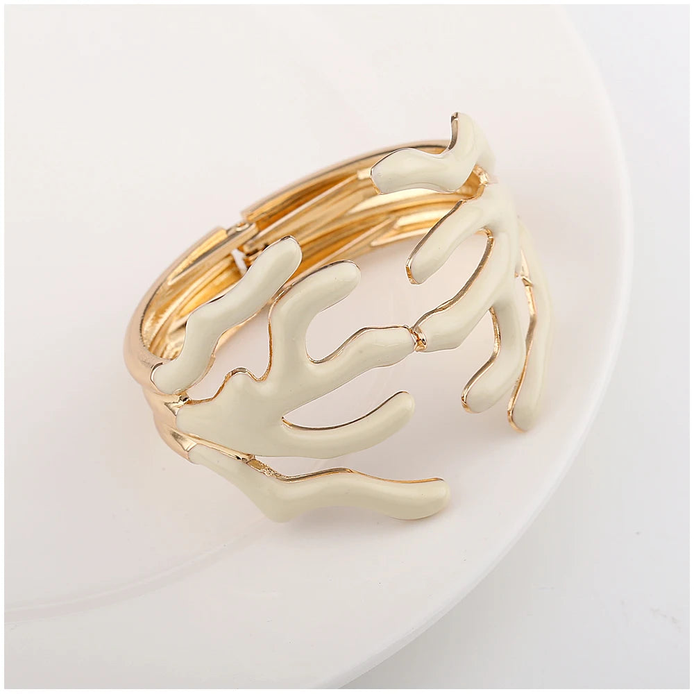 KAYMEN Neues wunderschönes Korallen-Design, luxuriöses Manschettenarmband, Statement-Armreif, Modeschmuck für Frauen, Verlobung, Hochzeit, Zubehör