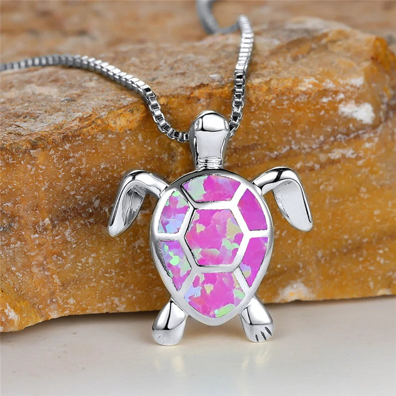 Grüne Feueropal Stein Halskette Niedliche Kleine Schildkröte Anhänger Halsketten Für Frauen Vintage Gold Farbe Kette Halskette Hochzeit Schmuck