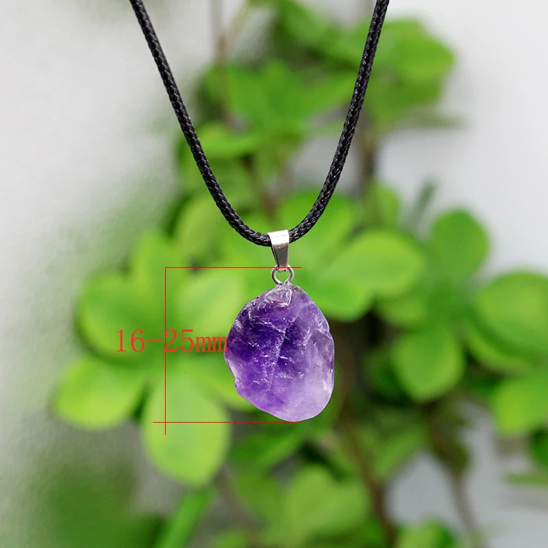 10 Stück natürliche Amethyst-Rohstein-Halskettenanhänger zum Selbermachen von Halsketten, Ohrringen, geeignet als Valentinstagsgeschenk, Geburtstagsgeschenk