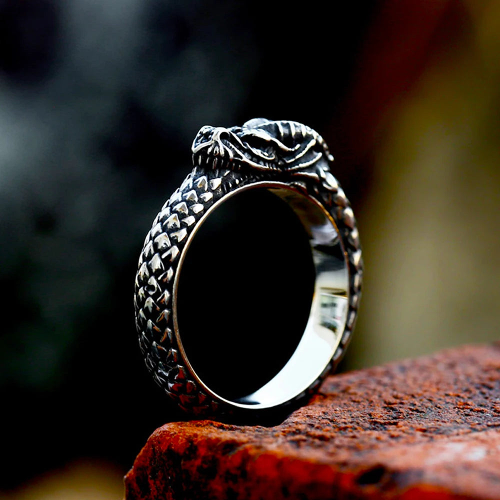 Neue Nordic Mythologie Viking Ouroboros Ring für Männer Frauen Vintage Schlange Ringe Edelstahl Mode Schmuck Geschenk Großhandel