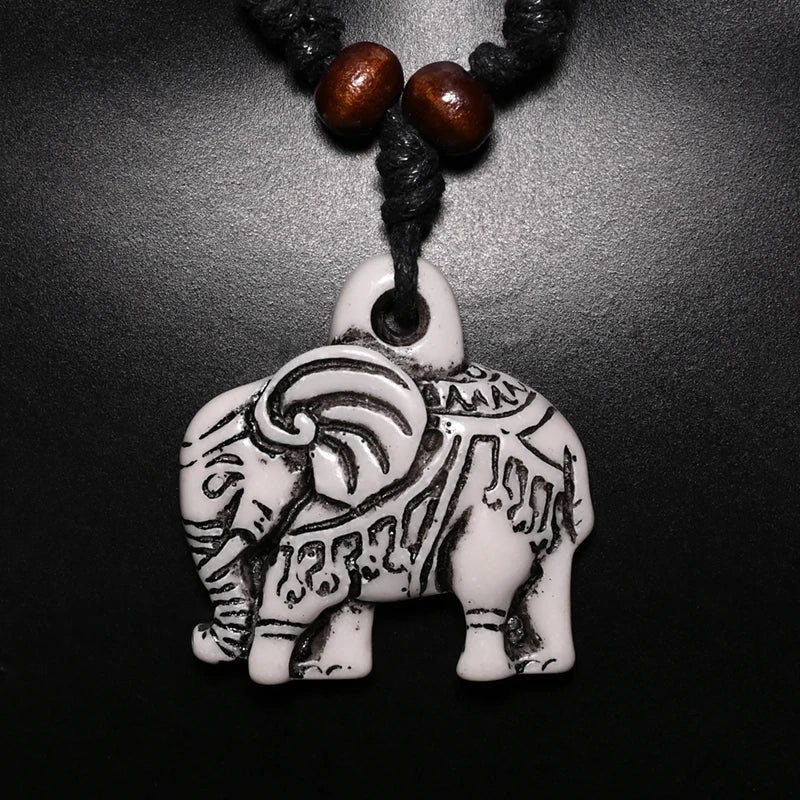 FX026 Elefanten-Halskette, Vintage-Anhänger, Mann-Halsband, Retro-Afrika-Schmuck, Tribal-Stil, Nachahmung von Yak-Knochen, Halskette, Amulett, Geschenk