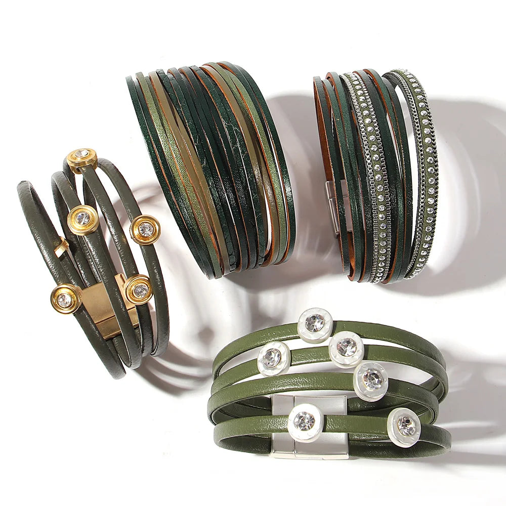 ALLYES Vintage grünes mehrschichtiges Wickelarmband aus Leder für Damen und Herren, Boho-Armbänder mit eingelegten Strasssteinen und Armreifen, Charm-Schmuck