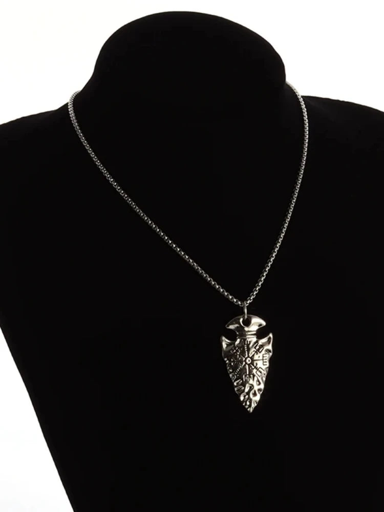 Retro-Trend nordischen Kompass Speerspitze Halskette Männer Frauen Amulett Halskette Schmuck Geschenk
