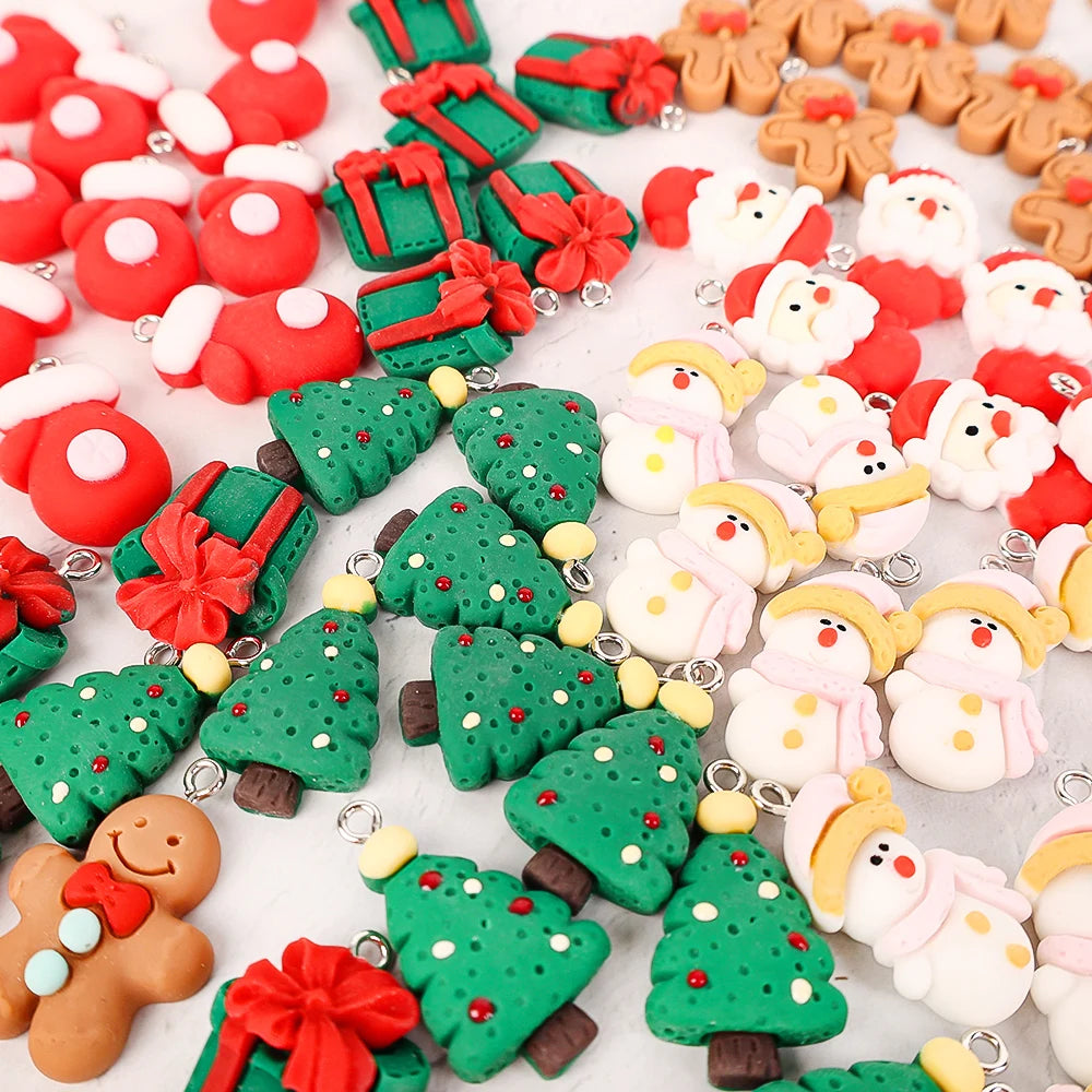 10 Stück Weihnachten Lebkuchenmann Weihnachtsmann Charms Harz Anhänger Charms für Ohrring Armband Schlüsselanhänger Kinderspielzeug Diy Schmuckherstellung