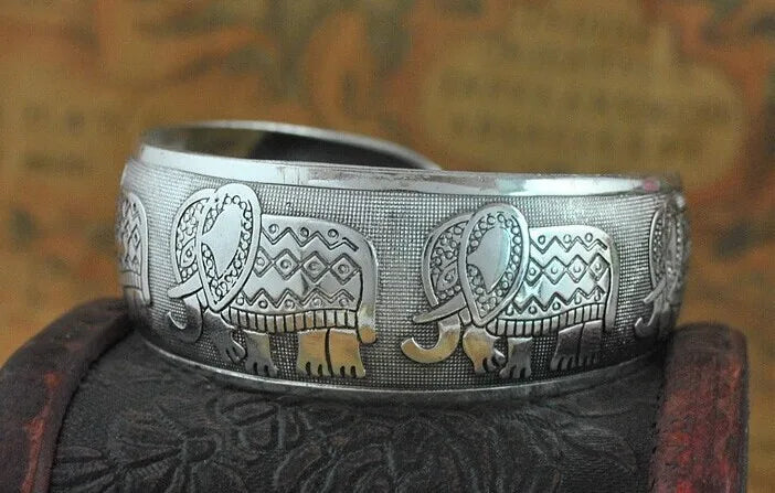 32-Stil Vintage-Manschettenarmband, tibetisch versilbert, geschnitzte Blume, Tier-Öffnungsarmreif, verstellbar, indischer Schmuck, Damen-Geschenke