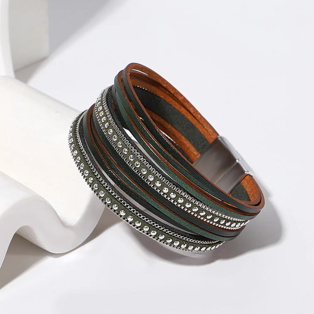 ALLYES Vintage grünes mehrschichtiges Wickelarmband aus Leder für Damen und Herren, Boho-Armbänder mit eingelegten Strasssteinen und Armreifen, Charm-Schmuck