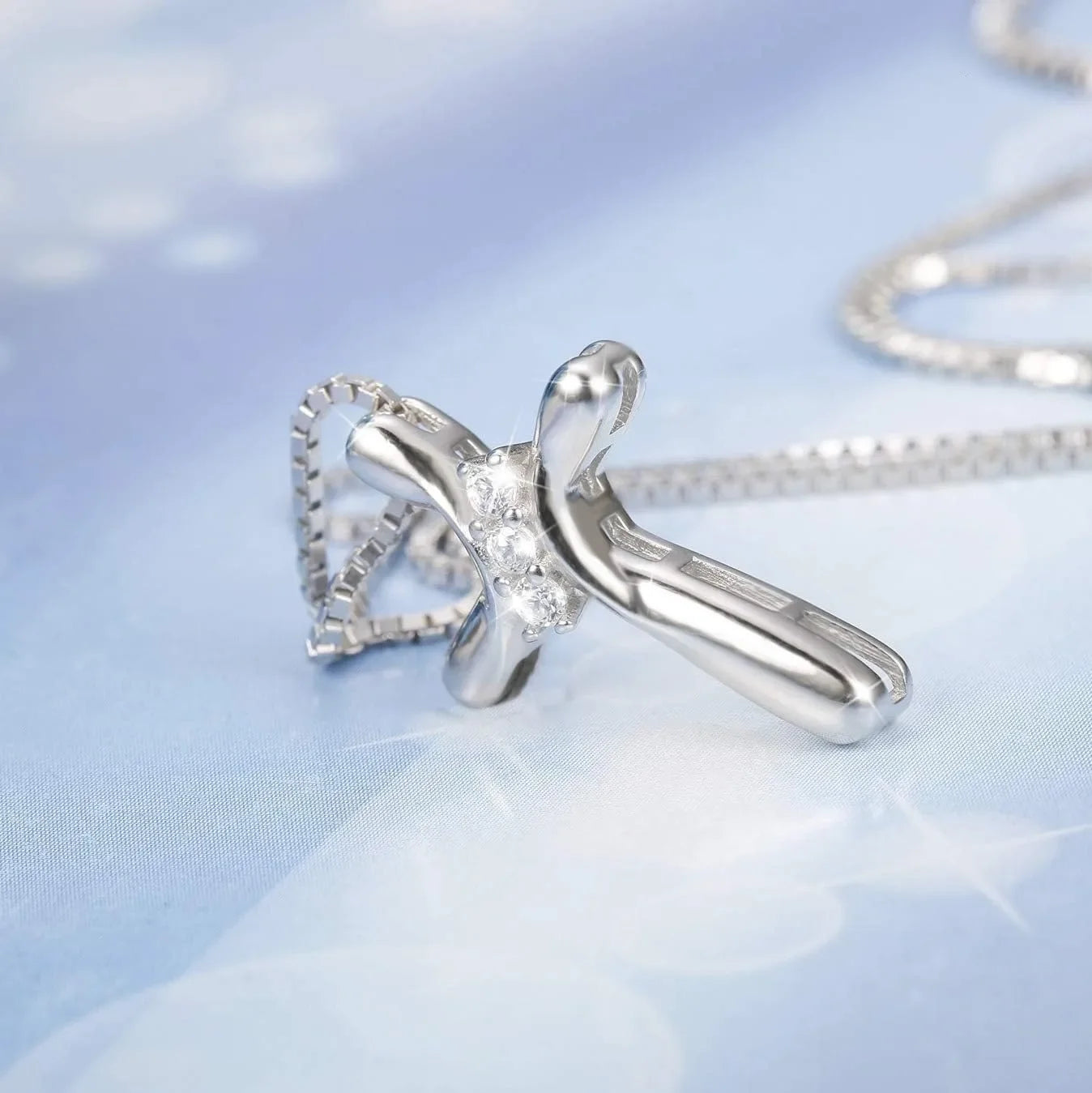 925 Sterling Silber Kreuz Halskette für Frauen 3 Stein Zirkonia Silber Kreuz Anhänger Halsketten mit 1 MM Box Kette, 18 Zoll