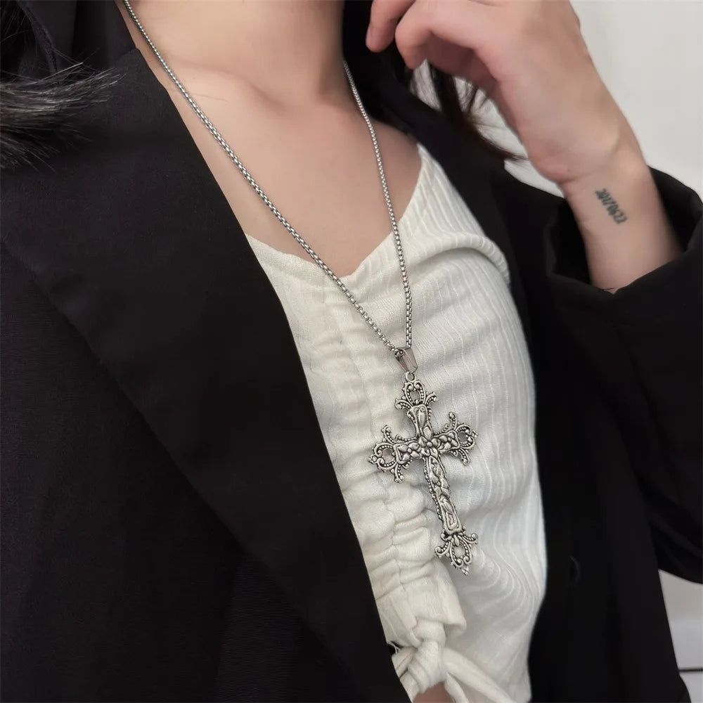 Vintage Punk Gothic Kreuz Anhänger Halskette Schwarz Große Frauen Lange Halsketten Metall Kette Schmuck Mode Accessoires Geschenk für Männer