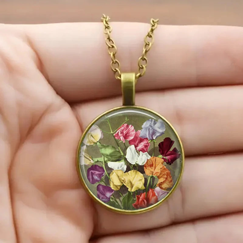 Vintage Antik vergoldete bunte süße Erbsenblume Glas Anhänger Halskette für Frauen Schmuck