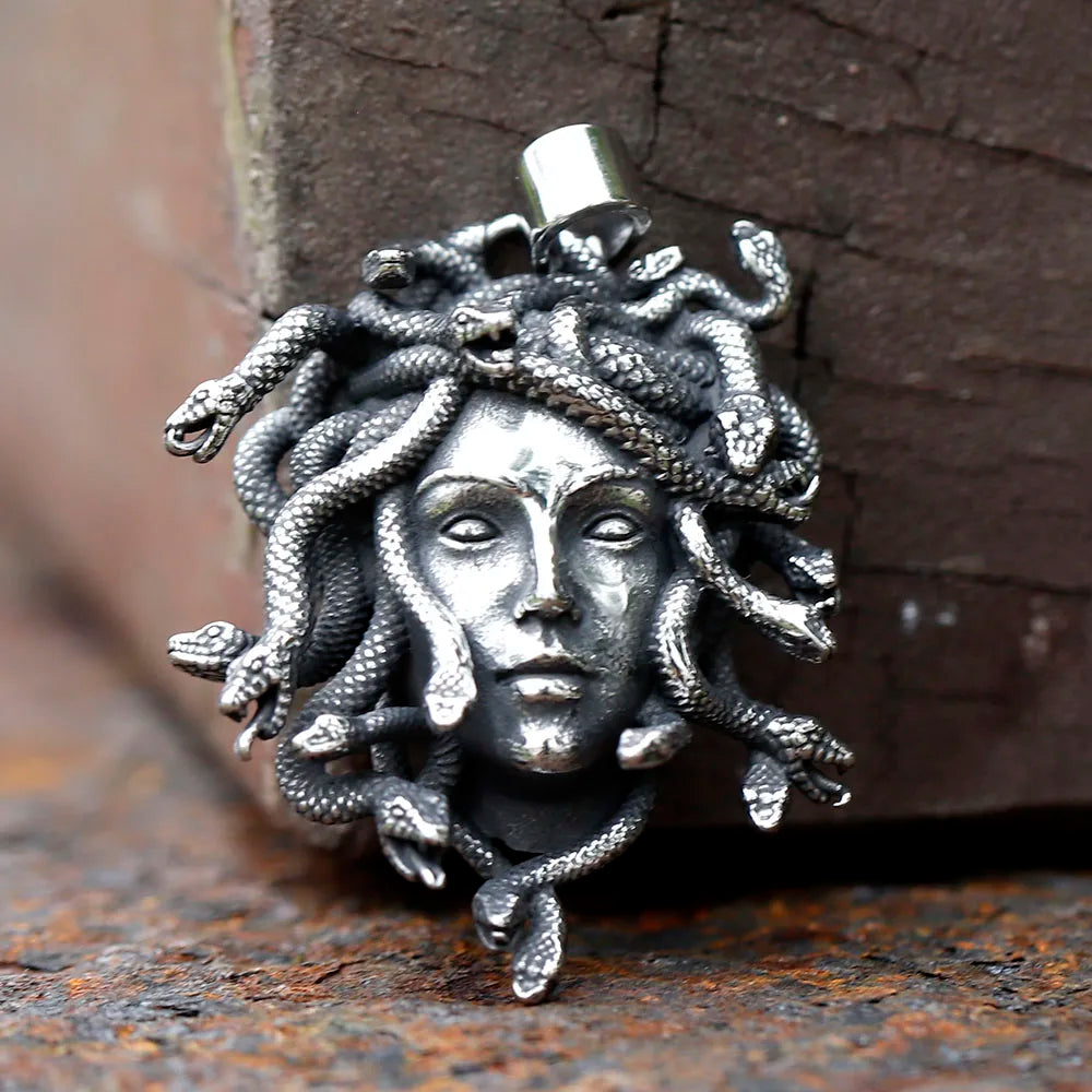 Neue 316L Edelstahl männer Medusa Anhänger Halskette Vintage Schlange Tier Zubehör Party Geschenk kostenloser versand