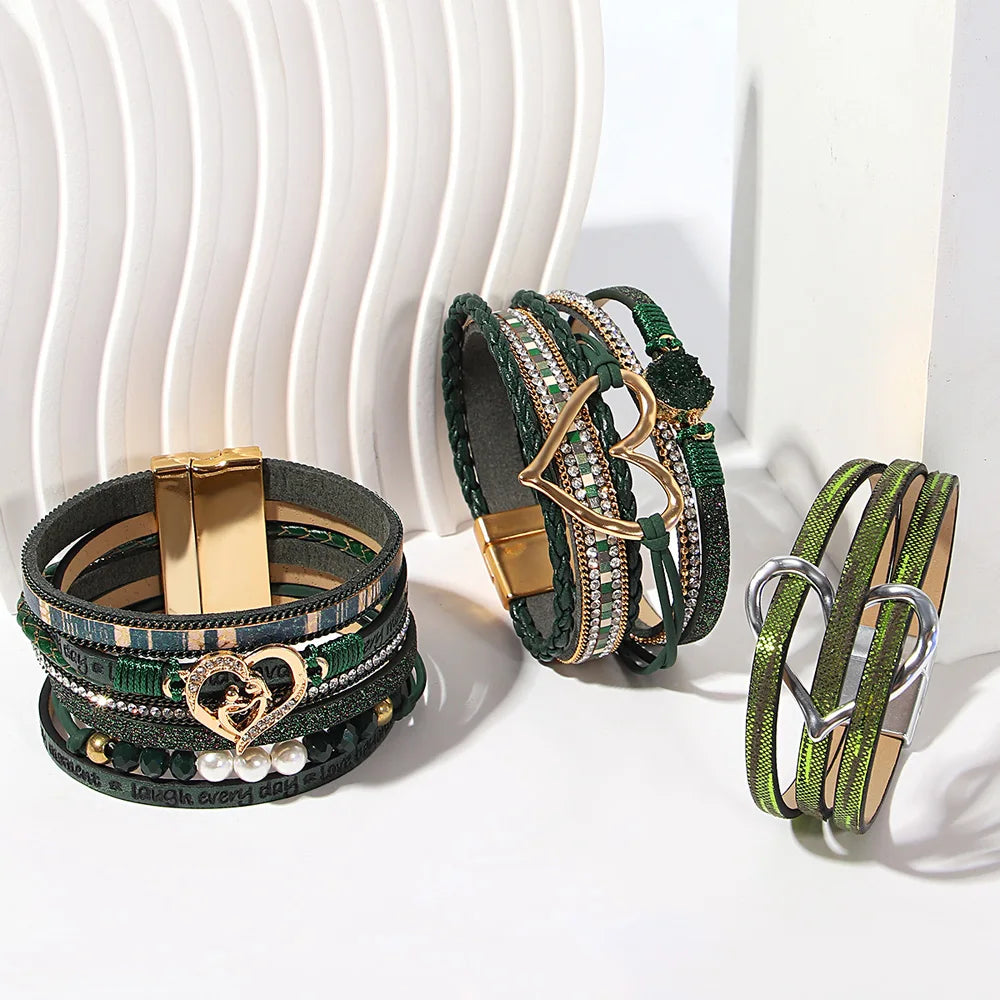 ALLYES Vintage grünes mehrschichtiges Wickelarmband aus Leder für Damen und Herren, Boho-Armbänder mit eingelegten Strasssteinen und Armreifen, Charm-Schmuck