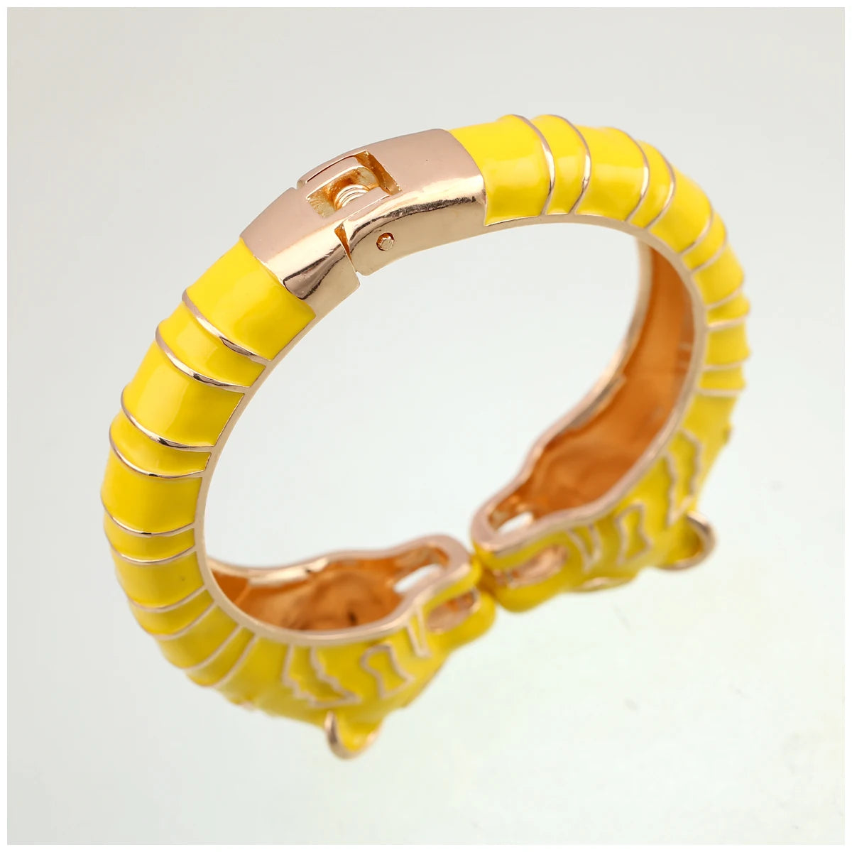 Kaymen neue Emaille bunte Tiger Armreif Manschette Armband für Frauen Mädchen Aussage mehrfarbige Mode Armreif Schmuck 15 Farben