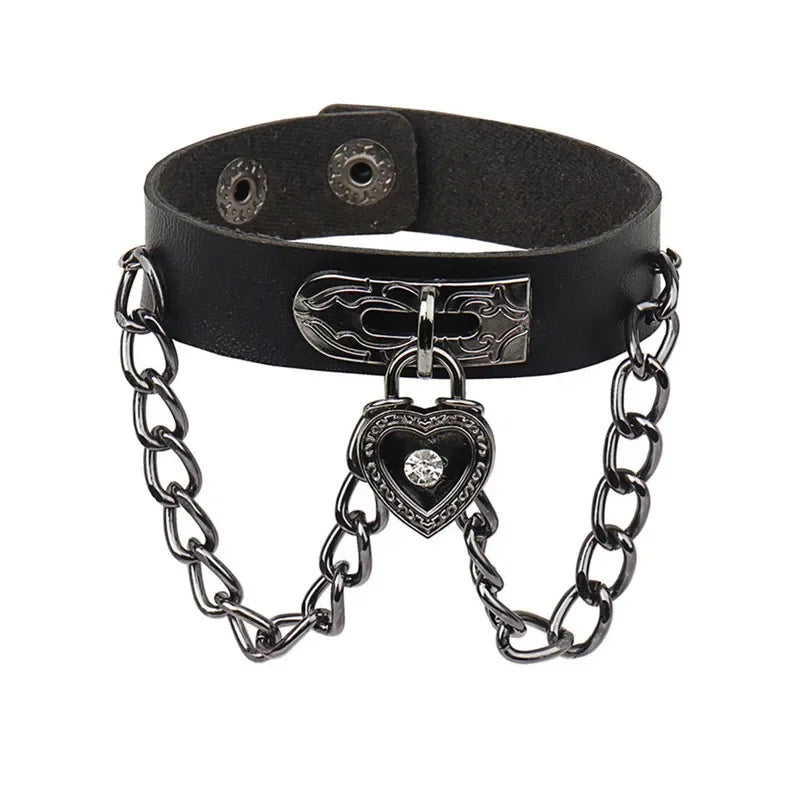 Neue breite Punk Chunky Rivet Leder Armreif Rock Reihen quadratische Nägel Armband einstellbare Größe Schmuck Armbänder & Armreif
