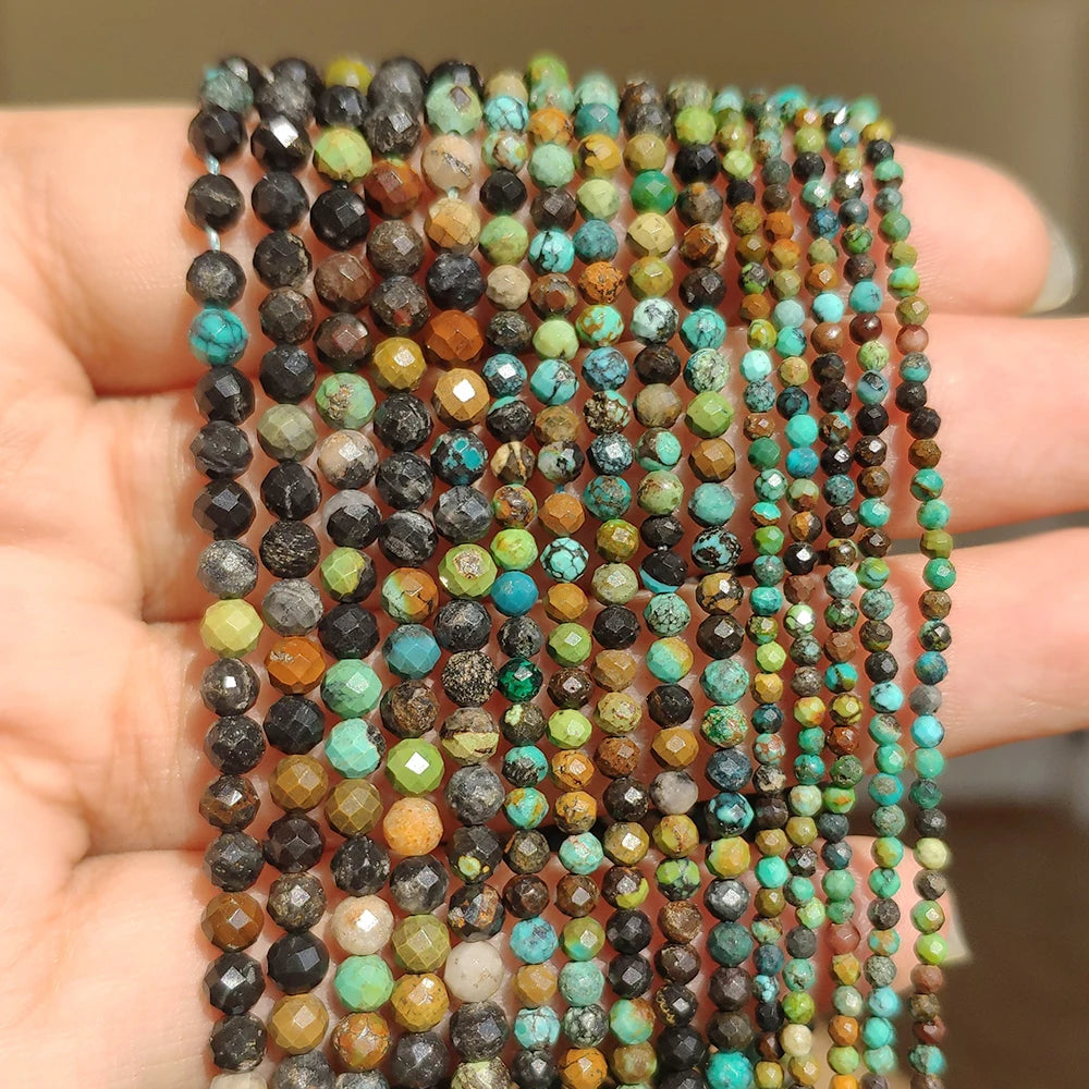 Natürlicher blauer Sandstond 2/3/4 mm facettierte lose Mineralperlen für Schmuckherstellung DIY Weihnachtsgeschenk Armbänder 15'' winziger Stein