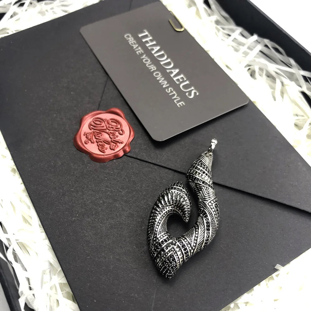 Anhänger Haken Maori Afrika Ornament Schädel Drachen Feder Eidechse Anker Ethnische Schmuck Europa Bijoux Geschenk Für Frau & Männer