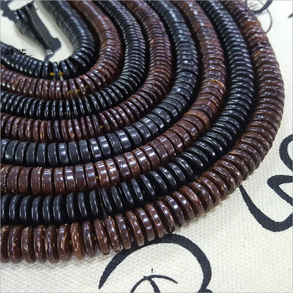 100 Stück-150 Stück 4 6 8 10 12 14 mm Naturholz-Kokosnussschalenperlen, flache runde Rondelle-Abstandsperlen für DIY-Schmuckherstellung