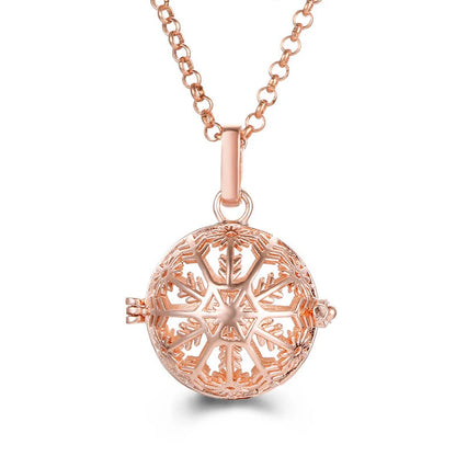 2020 beliebte Multi-Stile hohle Vintage-Halskette Schmuck Musik Ball Schwangerschaft Glocke Halskette Aroma ätherisches Öl Medaillon Anhänger