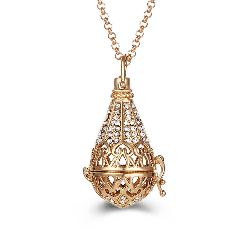 2020 beliebte Multi-Stile hohle Vintage-Halskette Schmuck Musik Ball Schwangerschaft Glocke Halskette Aroma ätherisches Öl Medaillon Anhänger