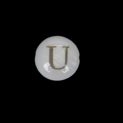 8 mm natürliche 26 Buchstaben weiße Muschel-Alphabet-Abstandsperlen für Schmuckherstellung, DIY handgefertigte Anhänger-Halskette