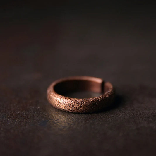 Handgefertigter Ring aus massivem Kupfer mit Textur, Vintage-Stil, rustikal, gebraucht, größenverstellbar, Jahrestag, Retro-Punk-Straße, für Männer und Frauen