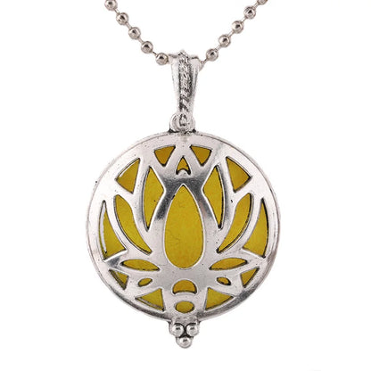 Neue Aroma Kaleidoskop Retro Halskette Antike Medaillon Anhänger Magnetische Parfüm Ätherisches Öl Diffusor Medaillon Aromatherapie Schmuck