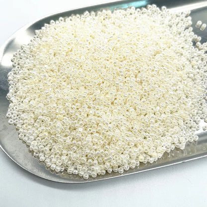 Neue 450 gr/beutel 2mm 3mm 4mm Wirkung der Creme Charme Tschechische Glas Seed Perlen für Schmuck, der DIY Handgemachte Armband Zubehör