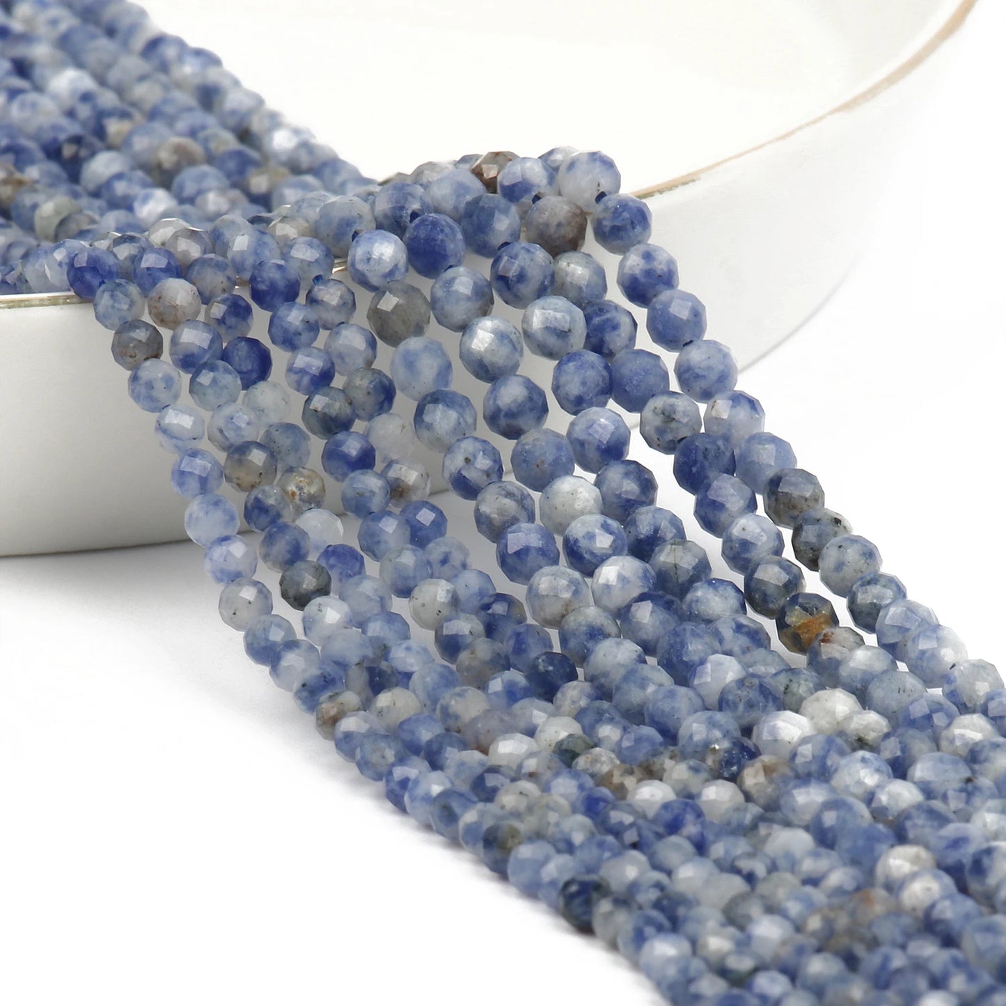 Natürlicher blauer Sandstond 2/3/4 mm facettierte lose Mineralperlen für Schmuckherstellung DIY Weihnachtsgeschenk Armbänder 15'' winziger Stein