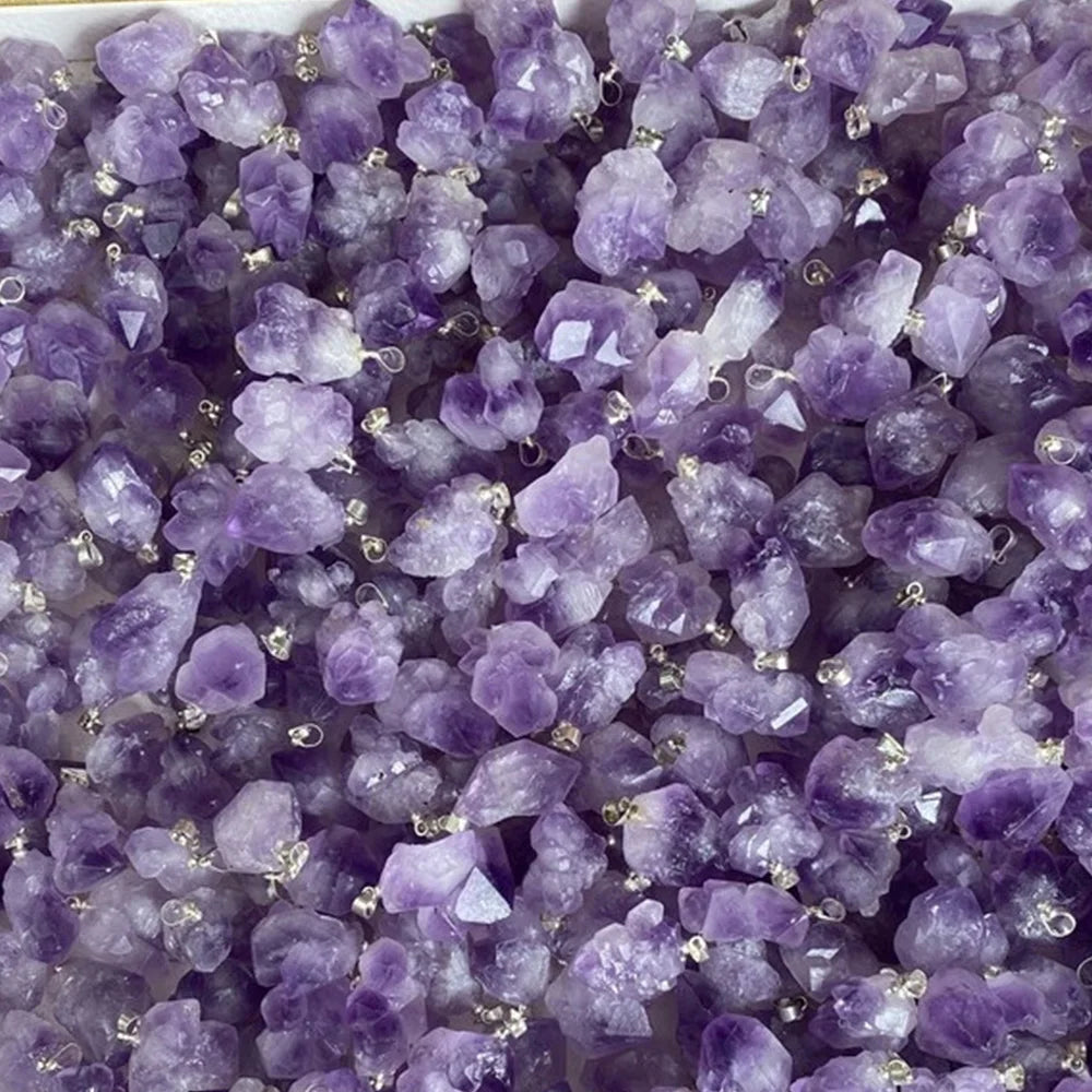 Naturstein Anhänger Brasilien Amethysten Kristall Druzy Unregelmäßige Form Lavendel Halbedelstein Chakra Reiki Roher Erz Schmuck