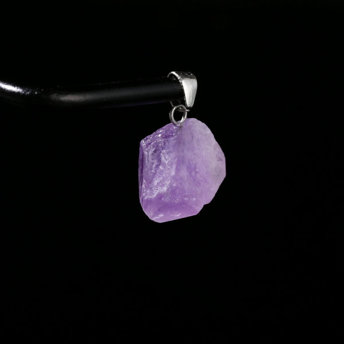 1 Stück Naturstein Amethyst Cluster Anhänger Unregelmäßige Heilung Charms für Schmuckherstellung DIY Armband Halskette Zubehör ﻿