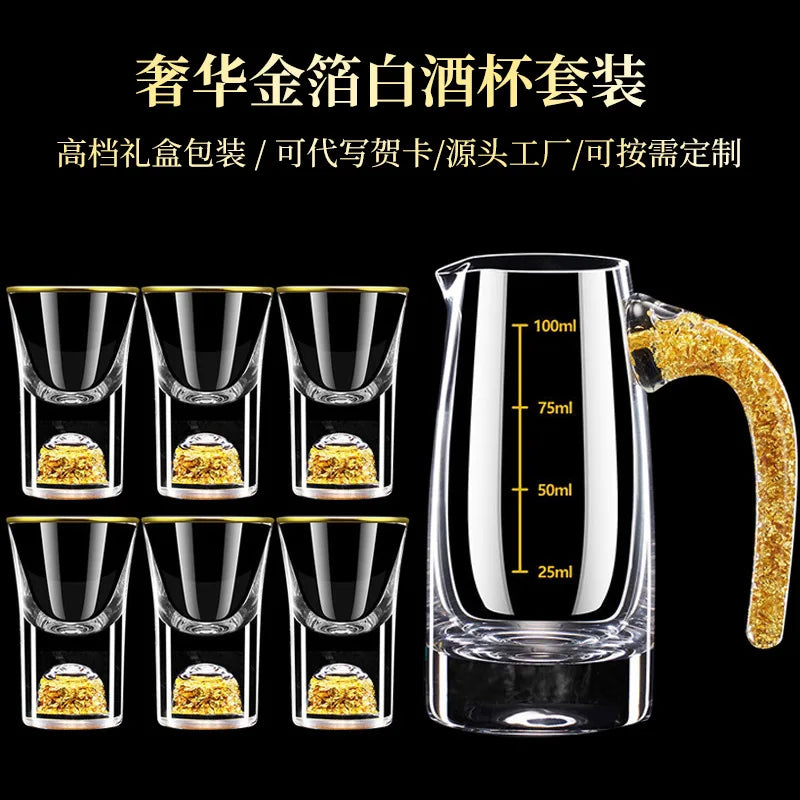 Goldfolie Baijiu Tasse Weinspender Set Kleines Weinglas für den Haushalt Ein-Schuss-Glas Chinesisches Weinset mit abgestufter Getränkehalter