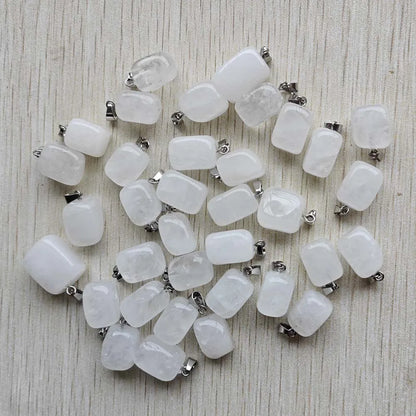 Großhandel 50 teile/los 2025 heißer verkauf trendy Verschiedene Naturstein Gemischt Unregelmäßige form anhänger charms schmuck