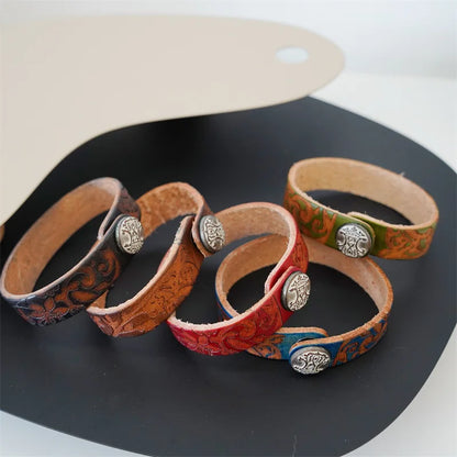 MKENDN Vintage pflanzlich gegerbtes Rindsleder-Manschettenarmband für Männer und Frauen, Punk-Armreif, geriebenes Distressed-Denim-farbiges Armband