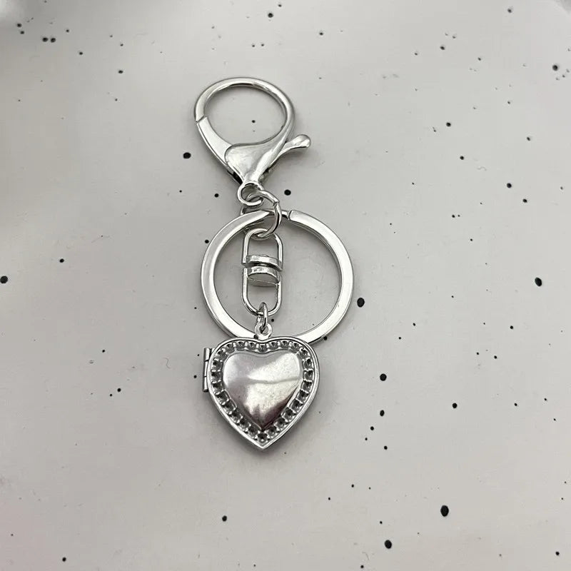 Fotorahmen Herz Medaillon Schlüsselanhänger y2k Handgefertigte herzförmige kleine Box Märchen Schlüsselanhänger Geschenk für Sie