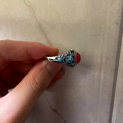 Retro filigran eingelegter roter Ring gebrannter blauer Palast Punk Gothic offener Ring für Frauen handgemachte Unisex Designer Schmuck Accessoires