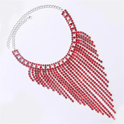 Modische Glänzende Rote Strass-Langquasten-Halskette, Europäische und Amerikanische Strass-Halskette, Trendiges Accessoire