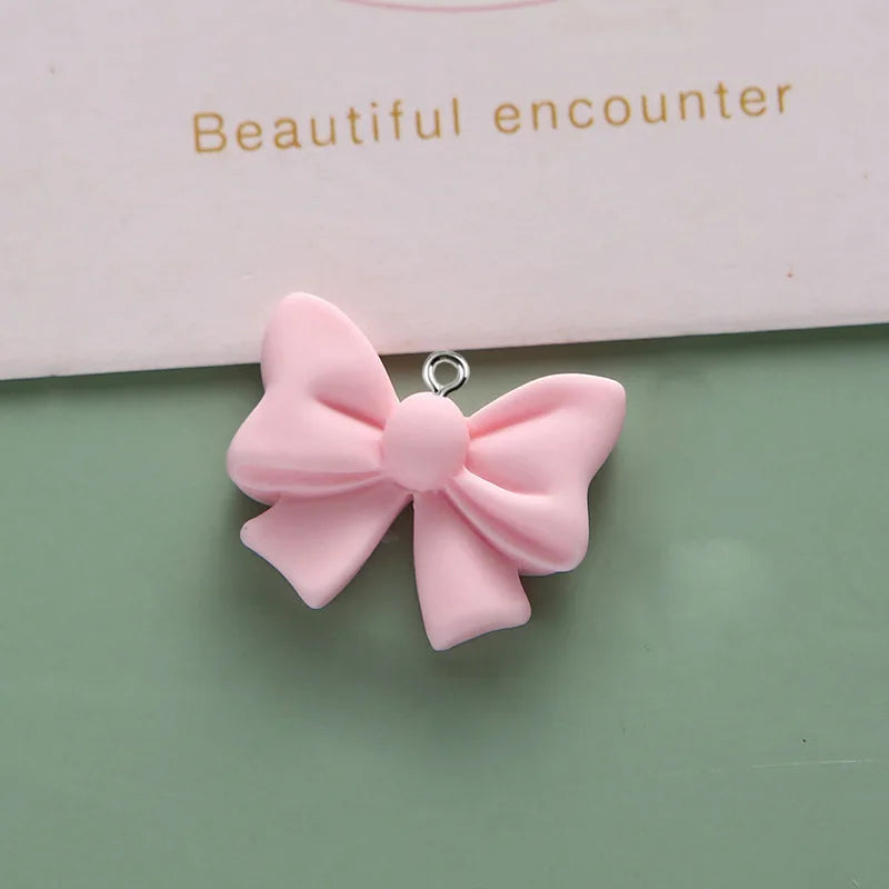 10 Stück süße Schleife Harz Anhänger Macaron Schmetterling Knoten Charms für Schmuckherstellung Zubehör DIY Ohrringe Halskette Schlüsselanhänger