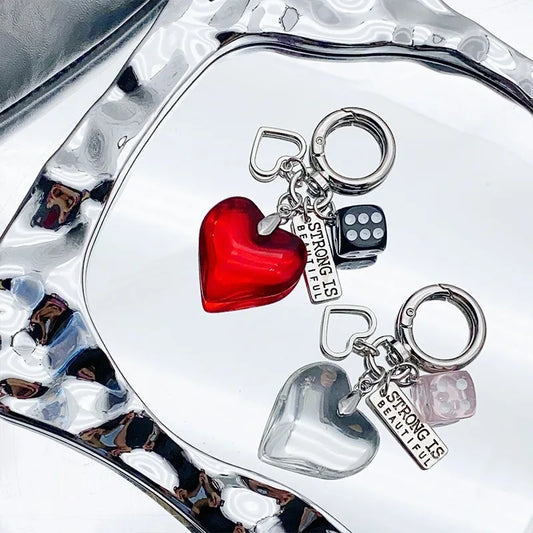 Schlüsselanhänger Y2K Rotes Herzförmiges Perlen-Valentinstaggeschenk Neues Design Geldbörsen-Charm Auto Goth Vintage Niedlicher Schlüsselanhänger Accessoire