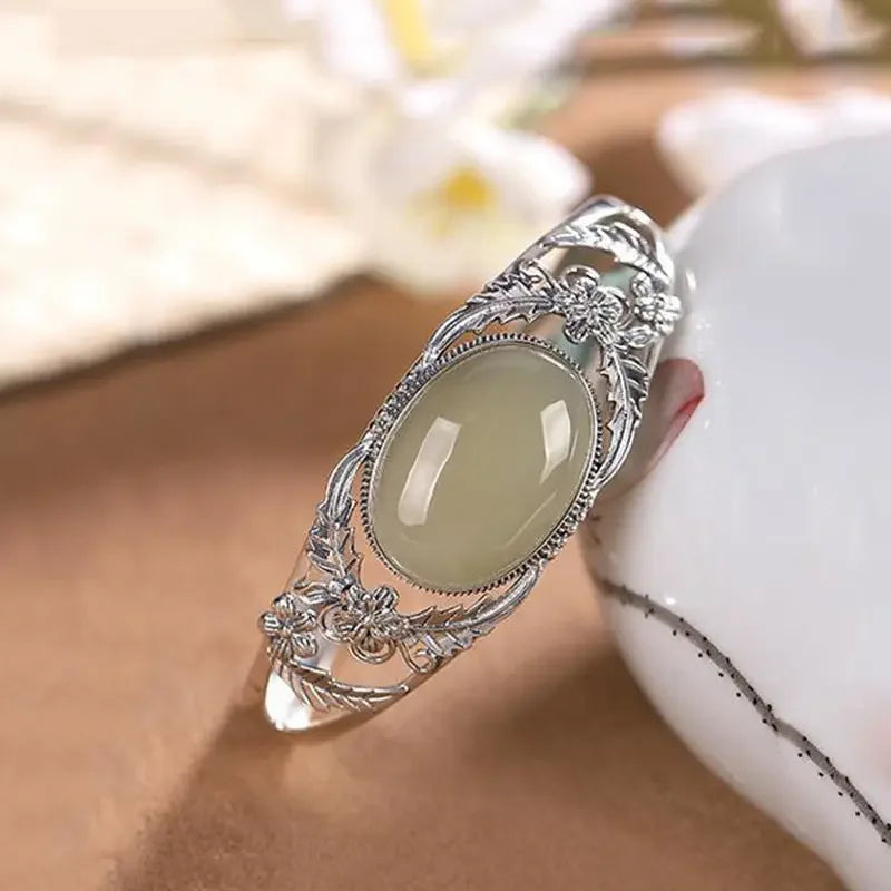 Vintage Silber eingelegte natürliche Hetian Jade Blume Hohl Armreifen für Frauen eleganten Ethno-Stil Hochzeit Verlobung Schmuck
