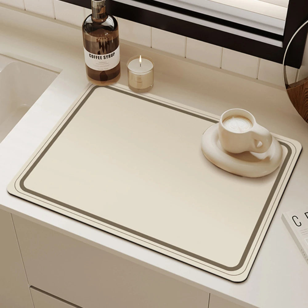 Schachbrettmuster Gummi-Küchenabtropfmatte Saugfähige Rutschfeste Geschirrabtropfmatte für Kaffeemaschine Teetasse Geschirr Dekoration