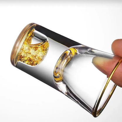 Goldfolie Baijiu Tasse Weinspender Set Kleines Weinglas für den Haushalt Ein-Schuss-Glas Chinesisches Weinset mit abgestufter Getränkehalter