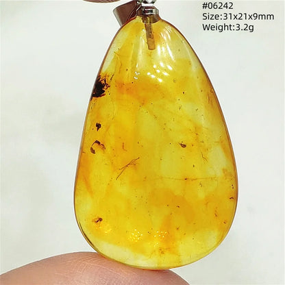 Natürlicher Bernstein-Anhänger Blumenförmiger Gelber Baltischer Bernstein Damen Herren Schmuck Reiki-Stein Burma AAAAAAA