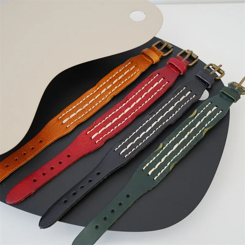 MKENDN Vintage pflanzlich gegerbtes Rindsleder-Manschettenarmband für Männer und Frauen, Punk-Armreif, geriebenes Distressed-Denim-farbiges Armband