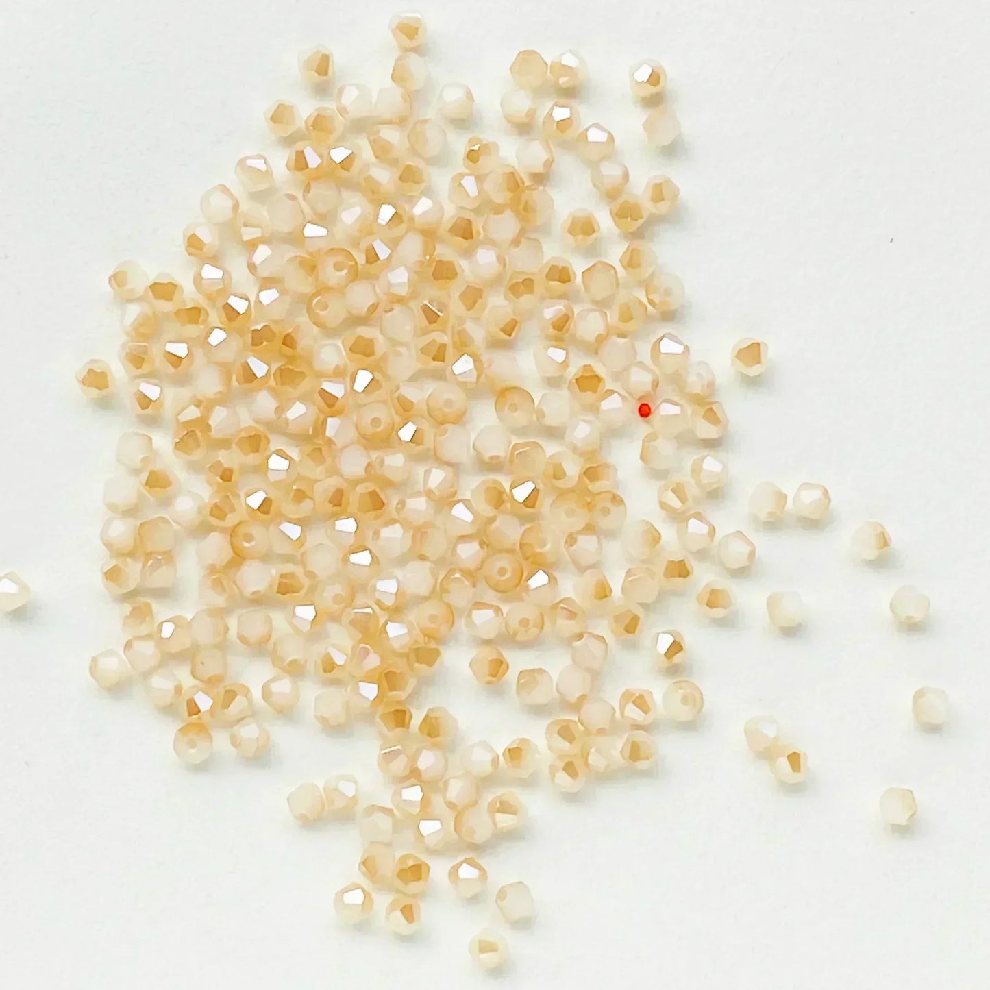 100pcs 4mm glänzende facettierte österreich Kristall perlen Bicone Perlen lose Spacer Perlen für Schmuck machen DIY Armband Halskette Anhänger