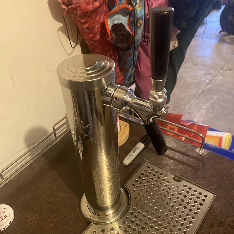 Ein Hahn verchromter Bierturm Einzel hahn/Wasserhahn Bierturm Edelstahl Fass Bier Säule Bar Zubehör Biersp ender