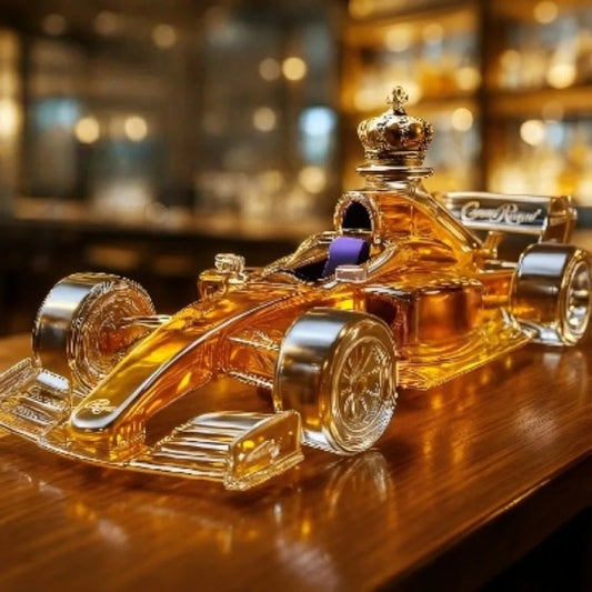 Sammlerstück Rennwagen-Whiskykaraffe, Luxuriöse Crown Royal-Stil Glasflasche für Rennsport-Enthusiasten & Männerhöhlen