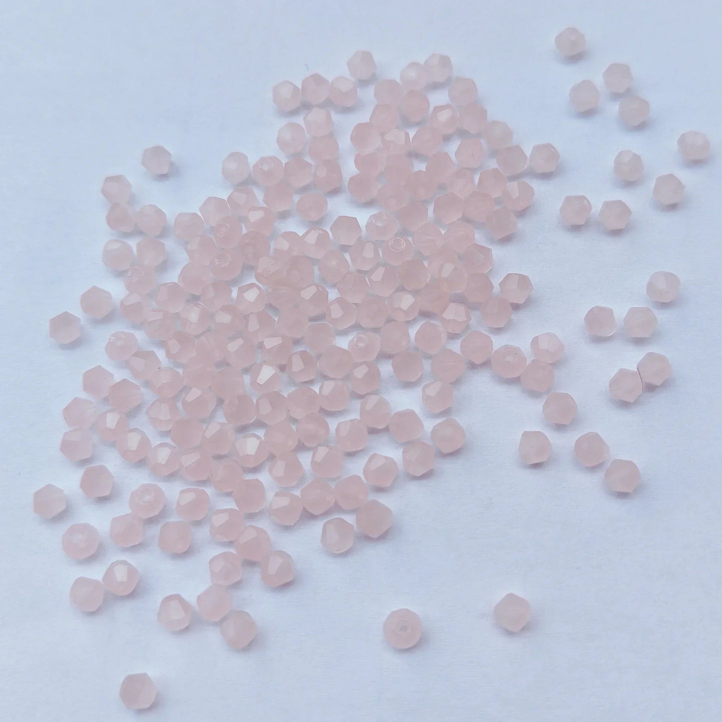 100pcs 4mm glänzende facettierte österreich Kristall perlen Bicone Perlen lose Spacer Perlen für Schmuck machen DIY Armband Halskette Anhänger