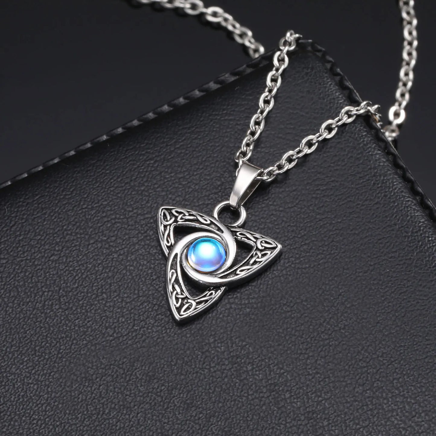 Vnox Vintage Celtic Knot Pendant Necklaces with Moonstone Inlay for Men and Women, Witch Knot Collar Jewelry with Box Chain