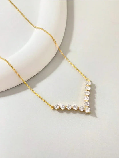 Schlichte, klassische, wunderschöne Zirkon-Schlüsselbeinkette aus 925er-Sterlingsilber mit V-förmigem Zirkon für Damen, Jahrestag, Party, hochwertiger edler Schmuck
