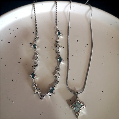Geschmolzenes flüssiges Metall Vier-Sterne-Strass-Edelstahl-Kettenhalskette für Frauen Egirl Trend Ästhetischer Halsband Y2K-Schmuck